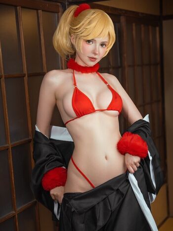 Full leaked Peachmilky private onlyfans photo