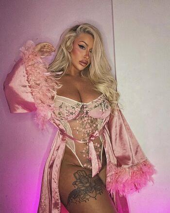 Full leaked Peachy goddess private onlyfans photo