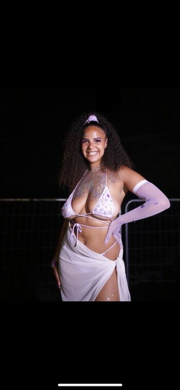 Full leaked Peachy mely private onlyfans photo
