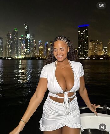 Full leaked Peachy mely private onlyfans photo
