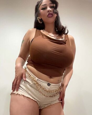 Full leaked Peachy star private onlyfans photo