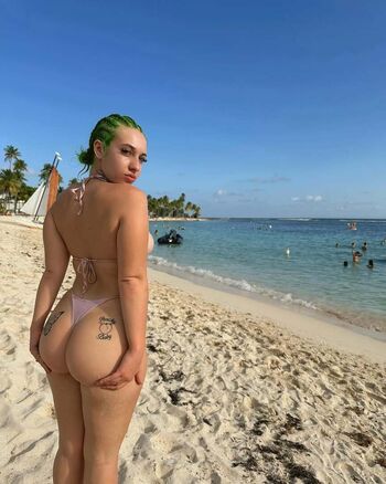 Full leaked Peachybaby private onlyfans photo