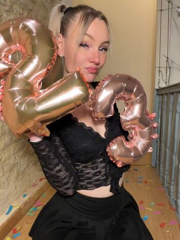 Full leaked Peachyvice private onlyfans photo
