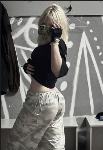 Full leaked Pelememe private onlyfans photo