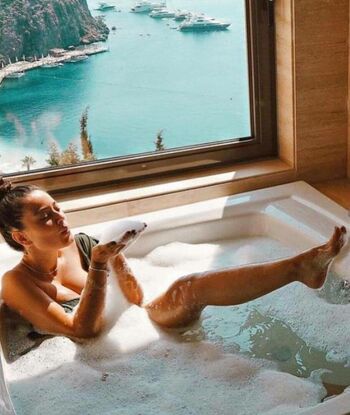 Full leaked Pelin akil private onlyfans photo