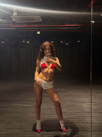 Full leaked Pelinsu kucukcesme private onlyfans photo