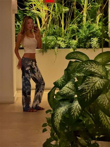 Full leaked Penny lane page private onlyfans photo
