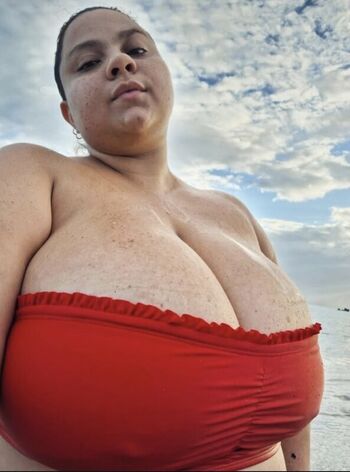 Full leaked Pequitasph private onlyfans photo