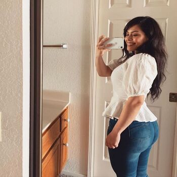 Full leaked Perla jasmin private onlyfans photo