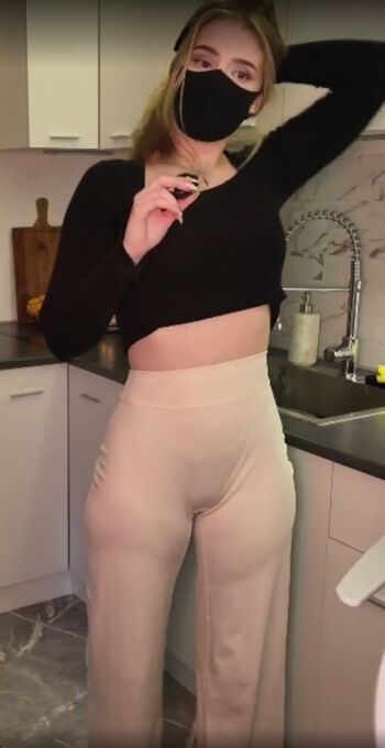 Full leaked Perlinna private onlyfans photo