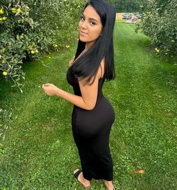 Full leaked Peruvianmami page private onlyfans photo