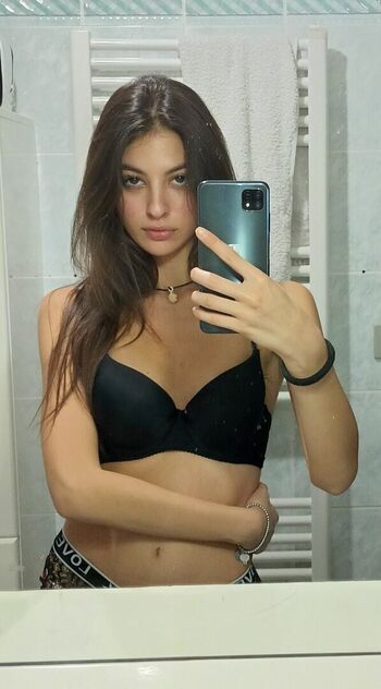 Full leaked Petalfed private onlyfans photo