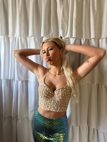 Full leaked Petite and perfect private onlyfans photo