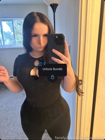 Full leaked Petiteandsweet private onlyfans photo