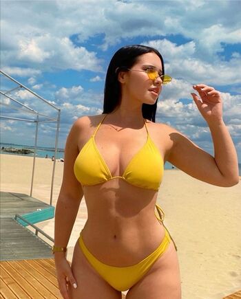 Full leaked Petitebruneone private onlyfans photo