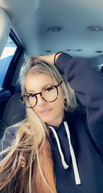 Full leaked Petitehotwife private onlyfans photo