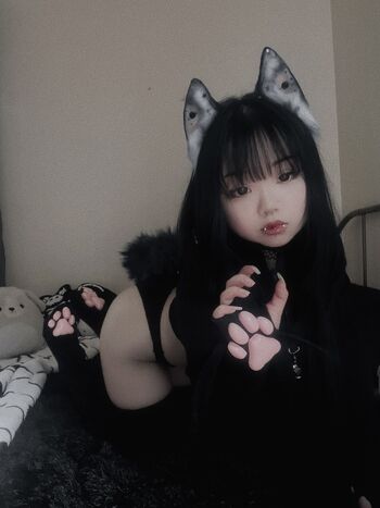 Full leaked Petitekitti private onlyfans photo