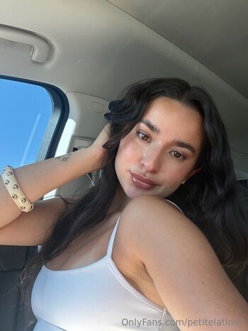 Full leaked Petitelatina private onlyfans photo