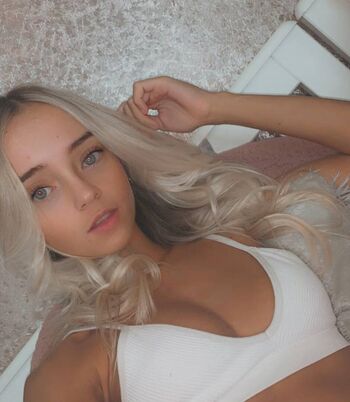 Full leaked Petitesneakylink  page private onlyfans photo