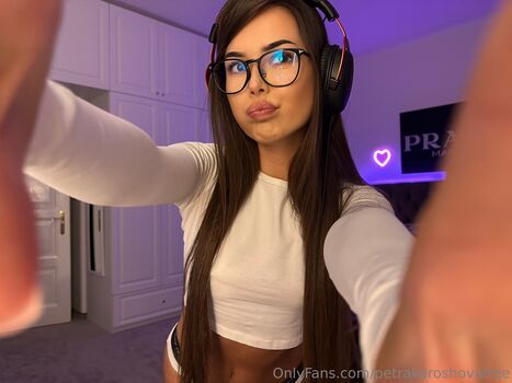 Full leaked Petrakaroshovafree private onlyfans photo