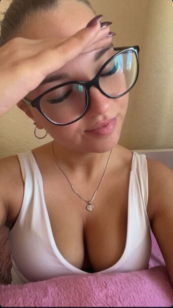 Full leaked Petratimea  page private onlyfans photo