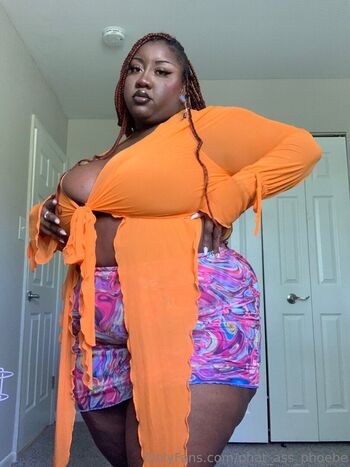 Full leaked Phatassphoebe page private onlyfans photo