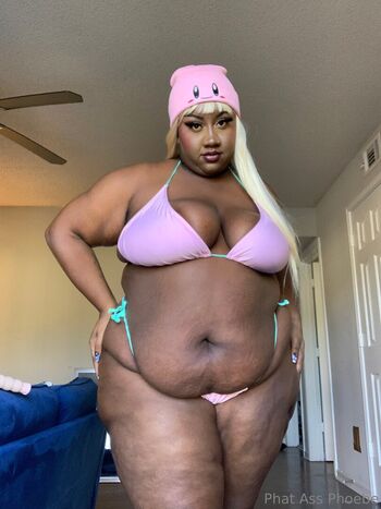 PhatAssPhoebe