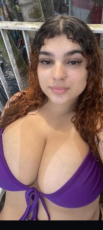 Full leaked Phavolla private onlyfans photo