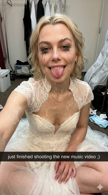 Full leaked Phoebe bridgers private onlyfans photo