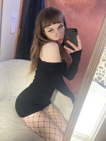 Full leaked Phoebefawn private onlyfans photo