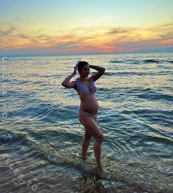 Full leaked Phuong trinh jolie page private onlyfans photo