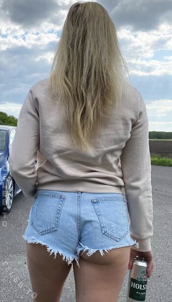 Full leaked Pia dheu private onlyfans photo