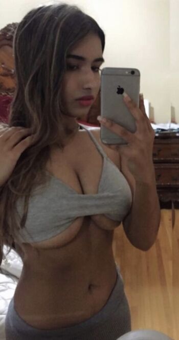 Full leaked Pia fariha private onlyfans photo