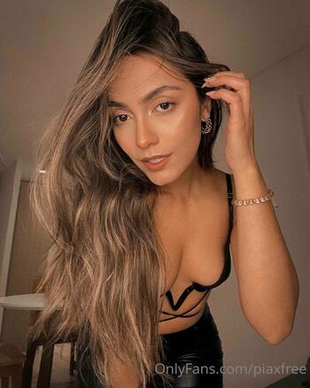 Full leaked Piaxfree private onlyfans photo