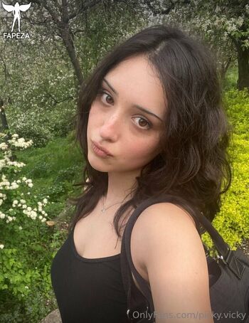 Full leaked Pickyvicky private onlyfans photo