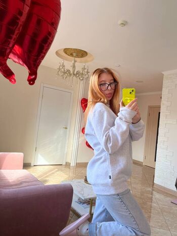 Full leaked Pieashley private onlyfans photo