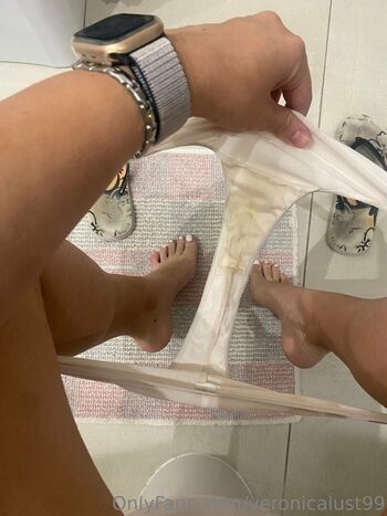 Full leaked Piedidimissdiana private onlyfans photo