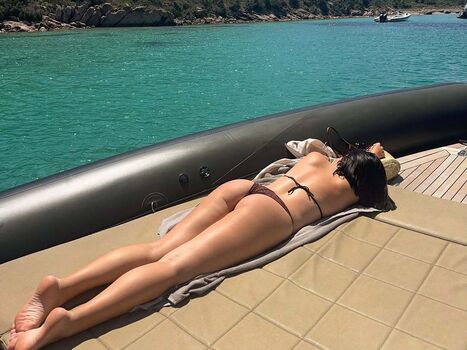 Full leaked Pieds agathe auproux private onlyfans photo