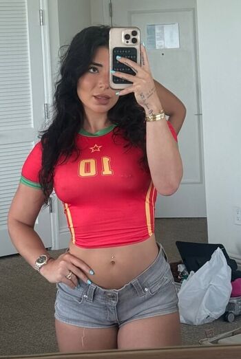 Full leaked Pietra luccas private onlyfans photo