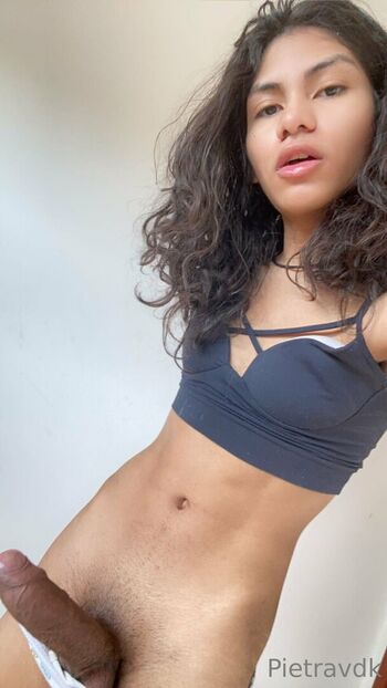 Full leaked Pietravdk private onlyfans photo