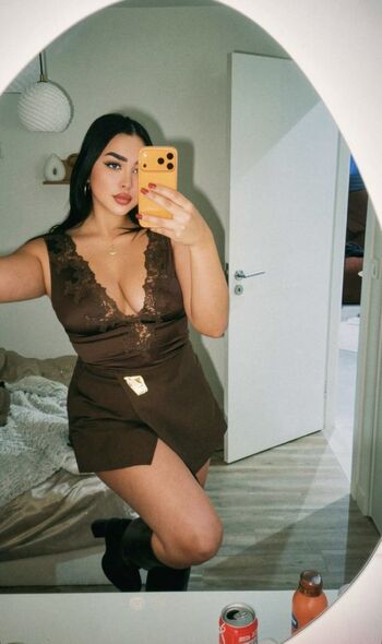 Full leaked Pimentrouuge private onlyfans photo