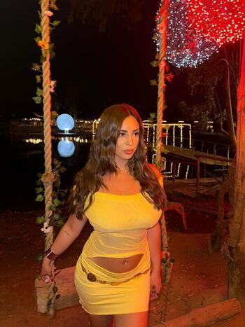 Full leaked Pina luongo private onlyfans photo