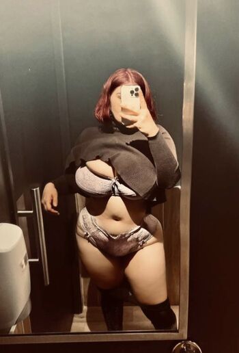 Full leaked Pinkbloodie private onlyfans photo