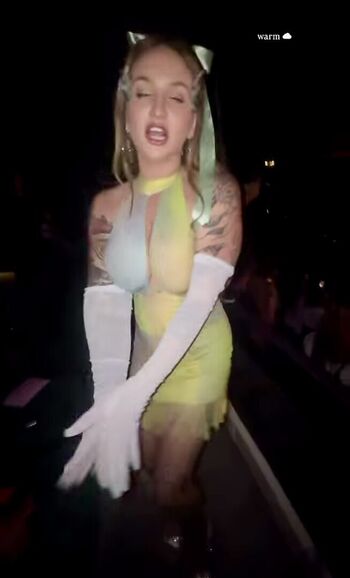 Full leaked Pinkbunny poison page private onlyfans photo
