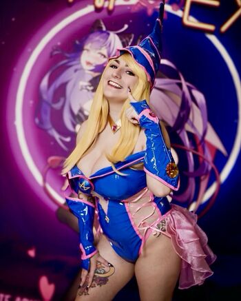 Full leaked Pinkhairedfox private onlyfans photo