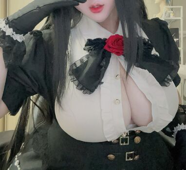 Full leaked Pinkkybutter private onlyfans photo