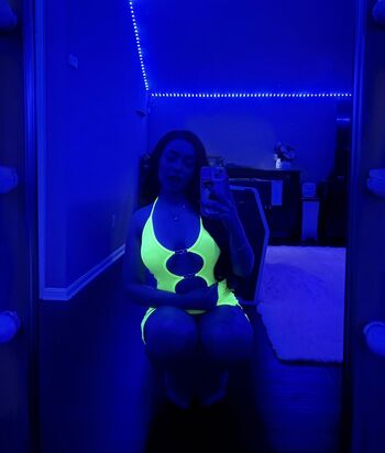 Full leaked Pinklovrr private onlyfans photo