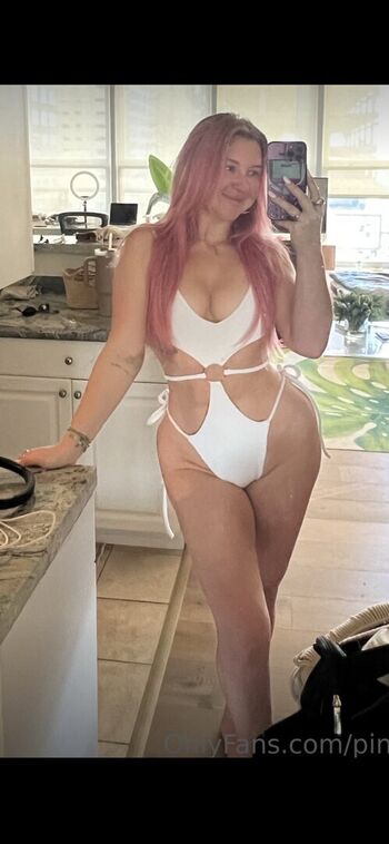 Full leaked Pinkyalltheway private onlyfans photo