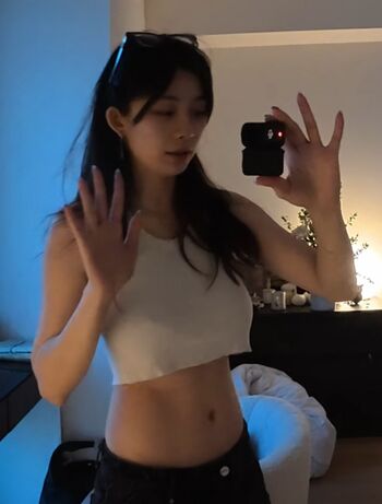Full leaked Pipluptiny private onlyfans photo