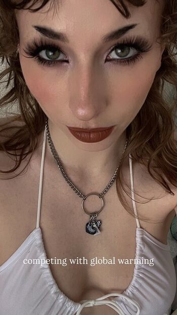Full leaked Pixie pie private onlyfans photo